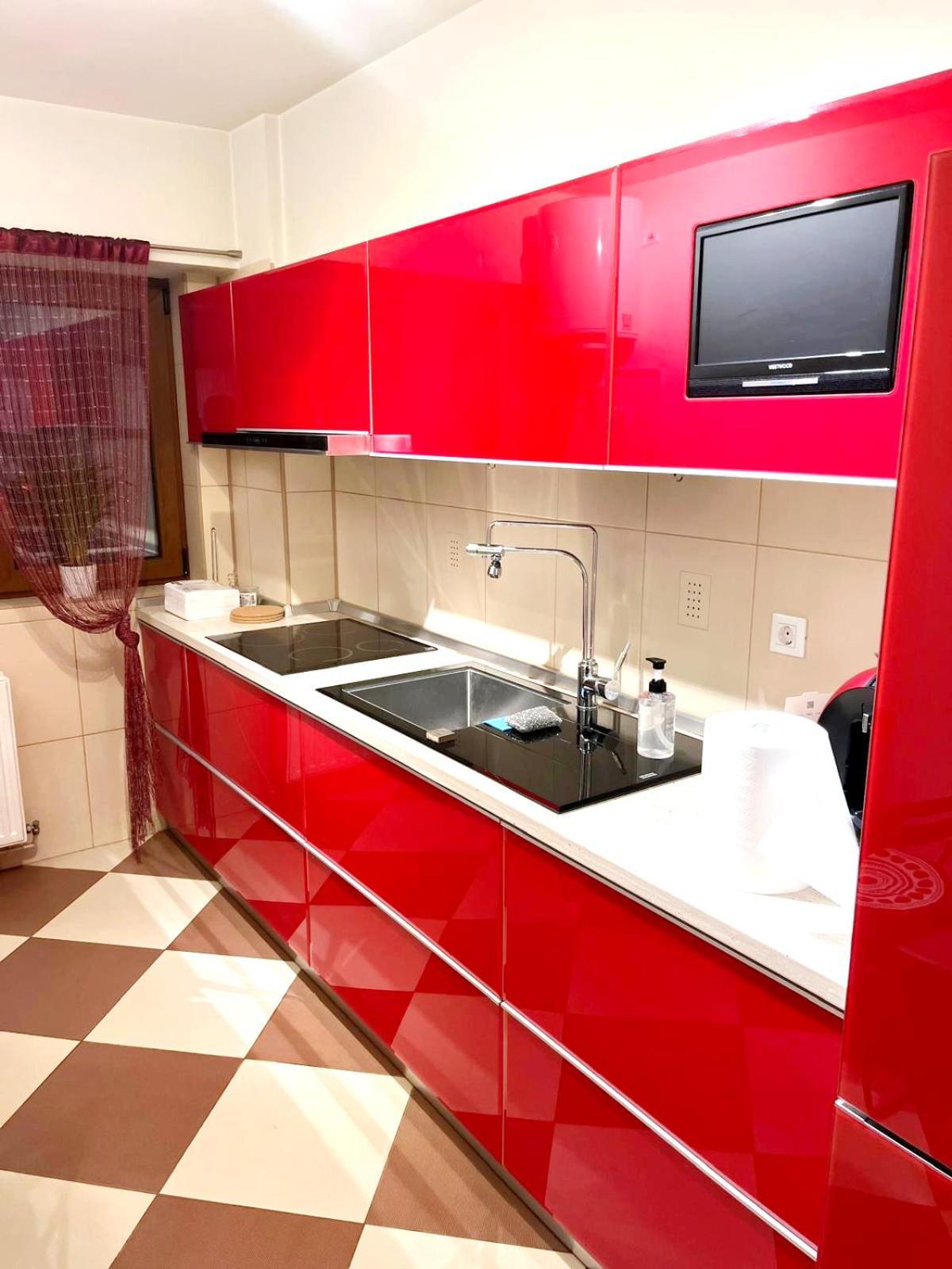 Romana 100 Sqm Deluxe Apartament Bucarest Esterno foto